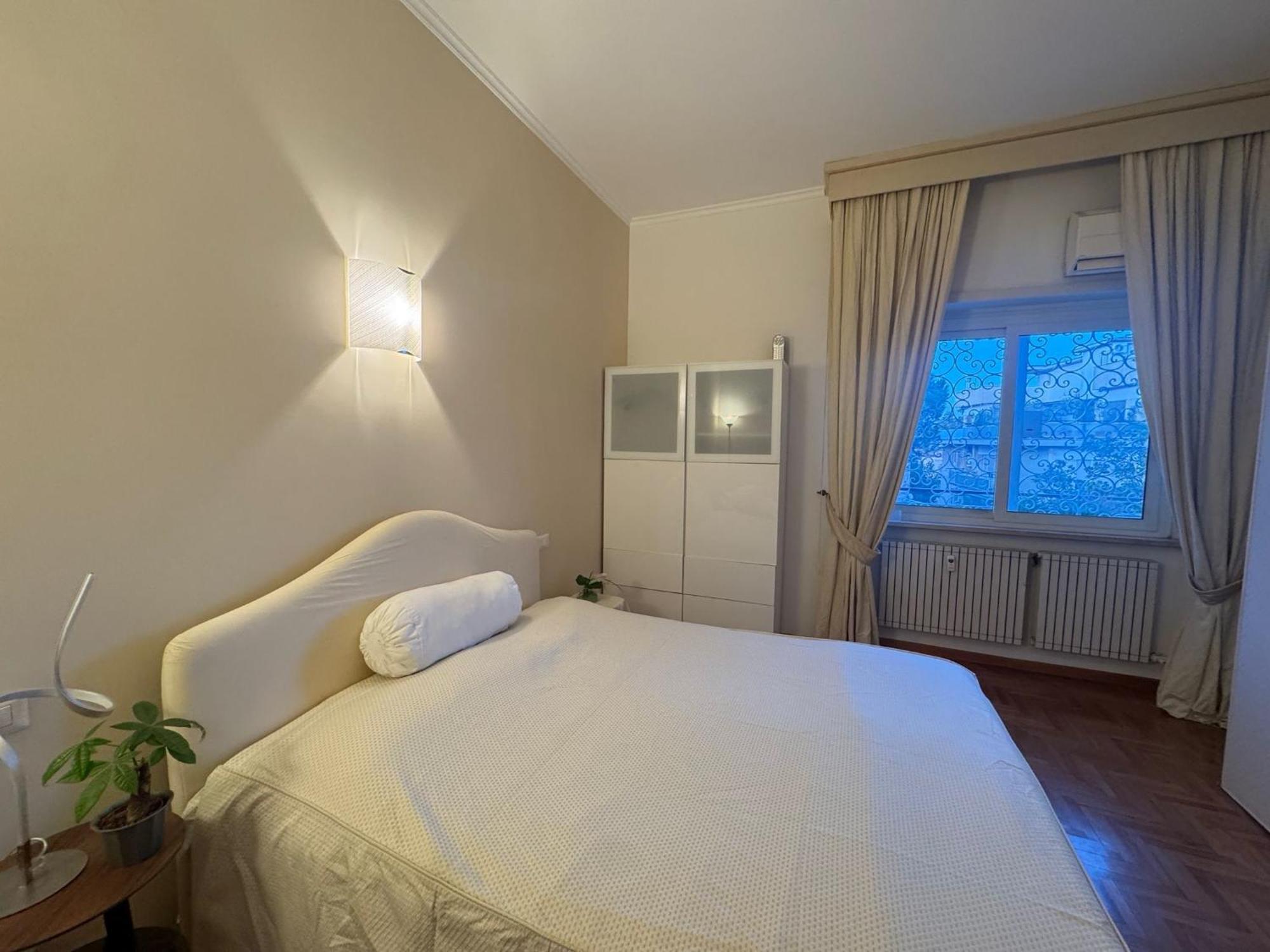 4m Apartment *